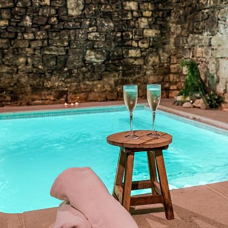 El Forn De Freixenet Con Servicios De Un Hotel Lleida Ngoại thất bức ảnh