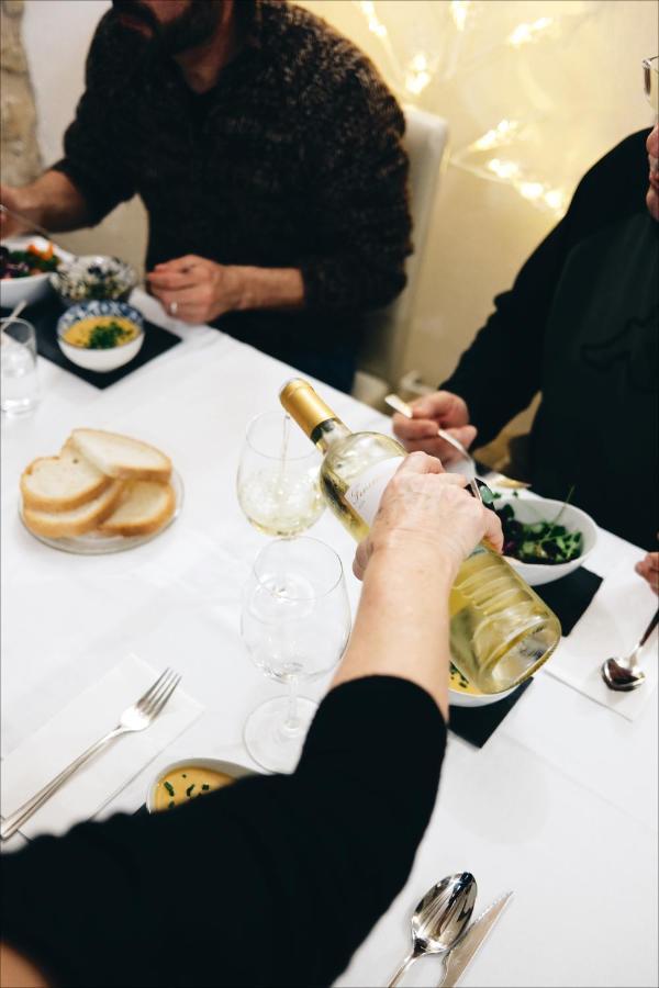 El Forn De Freixenet Con Servicios De Un Hotel Lleida Ngoại thất bức ảnh