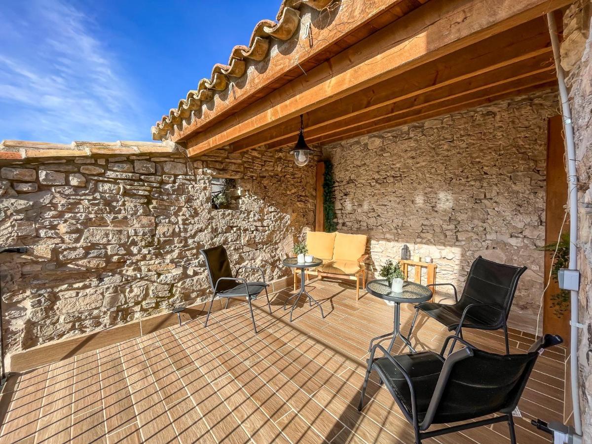 El Forn De Freixenet Con Servicios De Un Hotel Lleida Ngoại thất bức ảnh